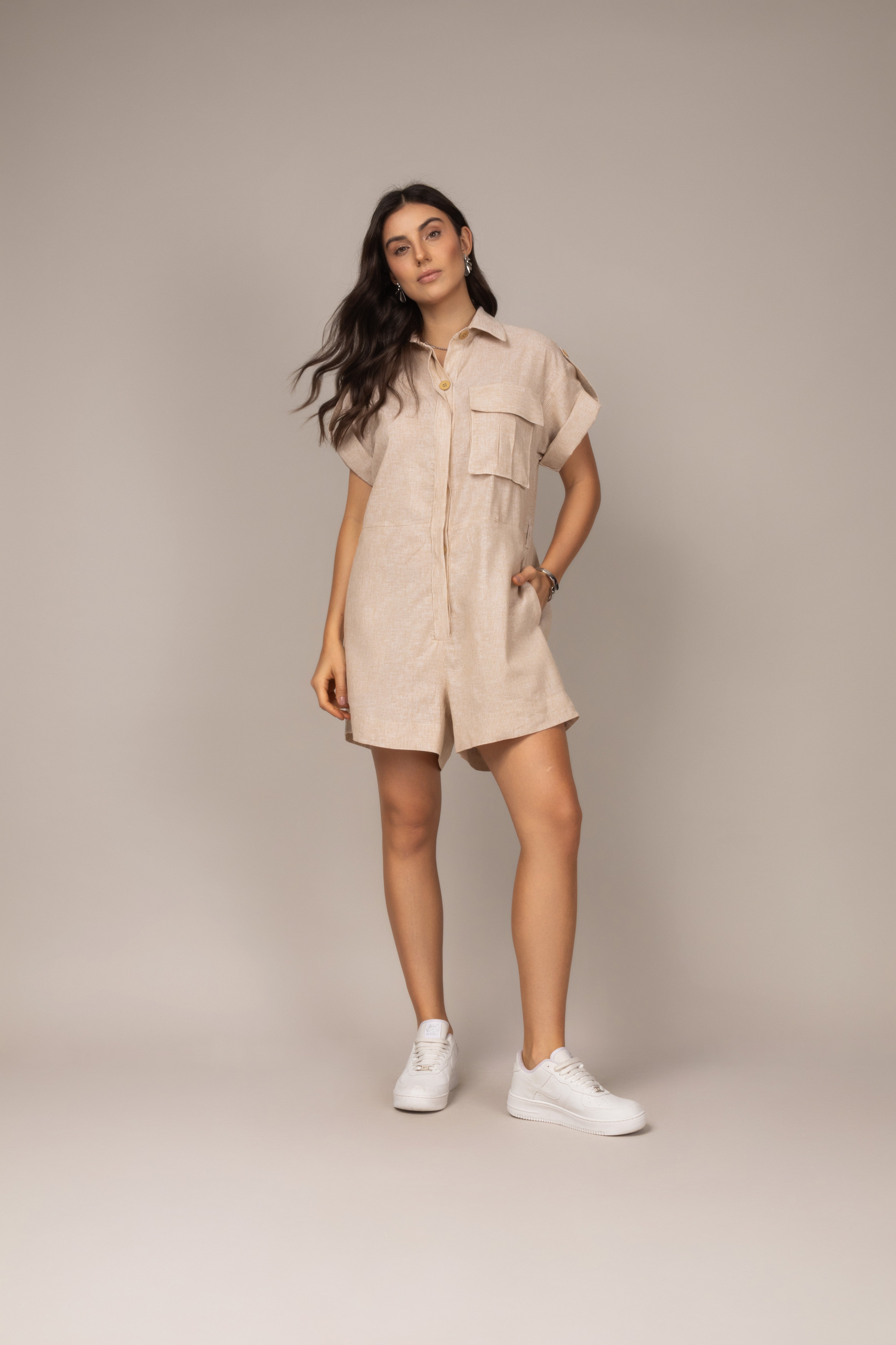 Macaquinho Camisa em Linho