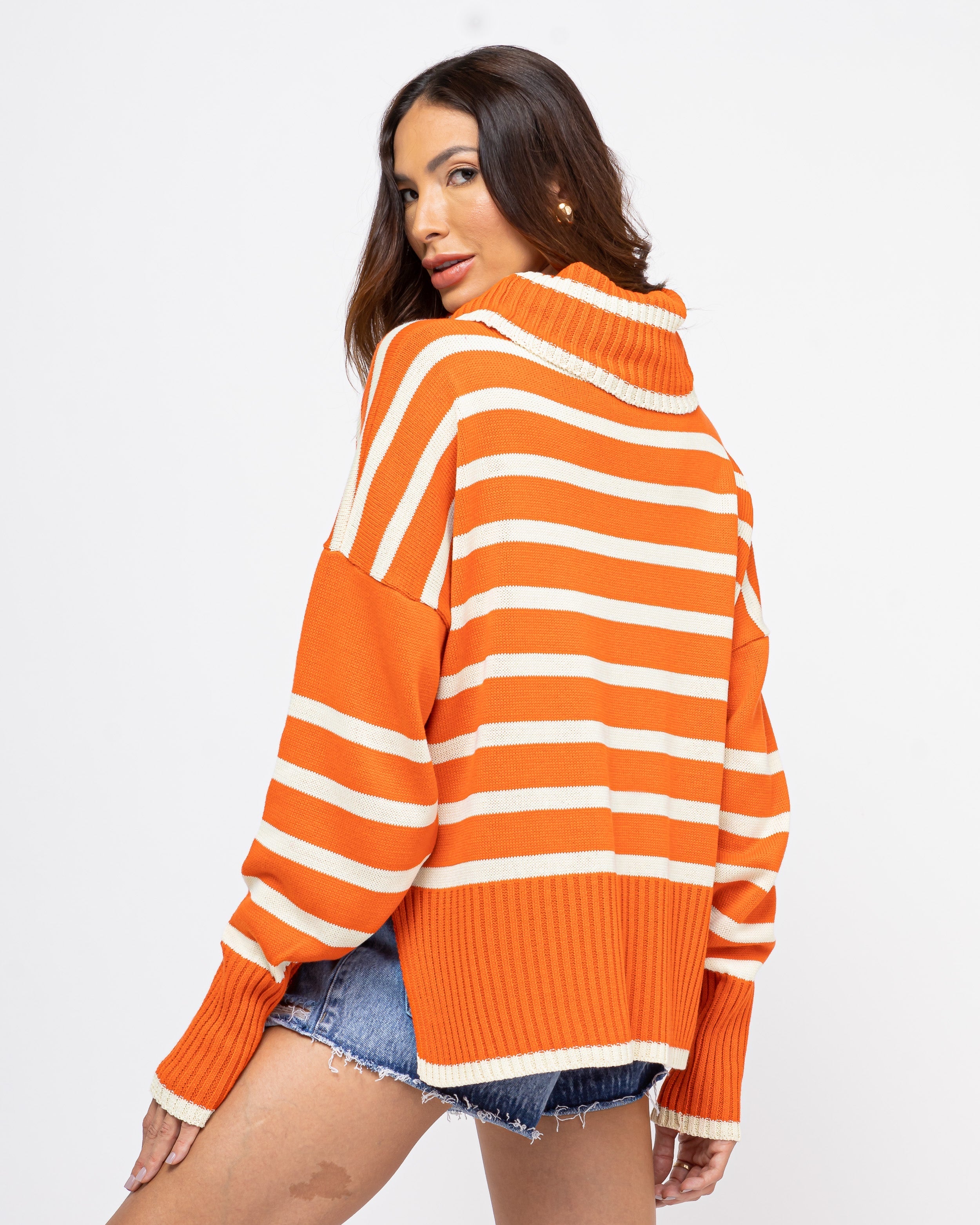 Blusa Tricot com Gola Boba